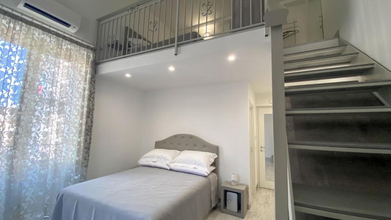 Hotel Palazzo Frami à Acireale Extérieur photo