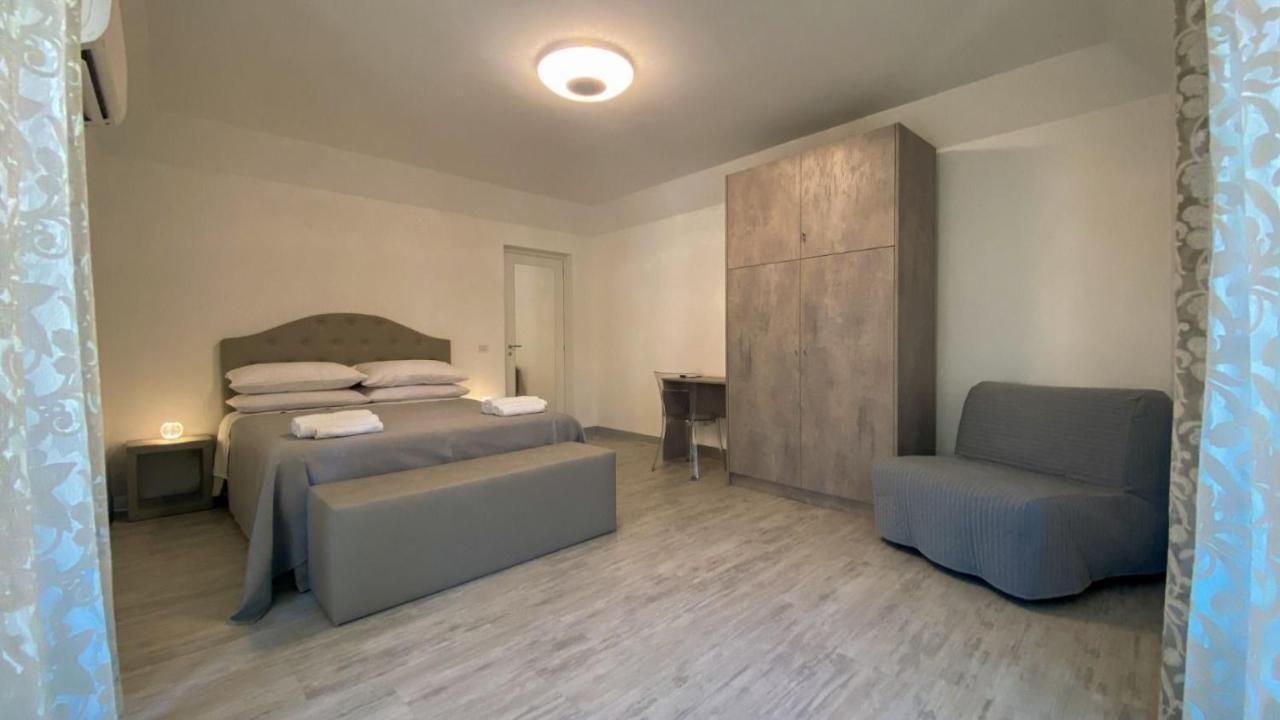 Hotel Palazzo Frami à Acireale Extérieur photo