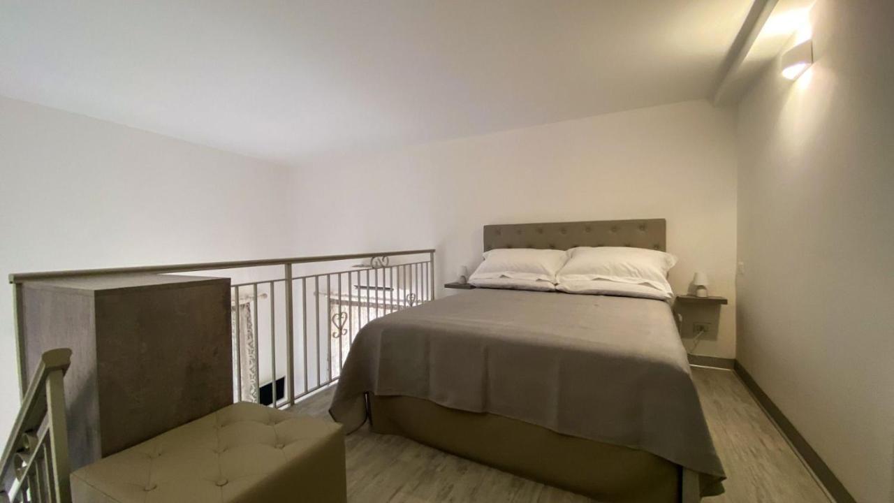 Hotel Palazzo Frami à Acireale Extérieur photo