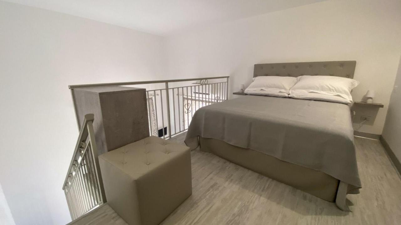 Hotel Palazzo Frami à Acireale Extérieur photo