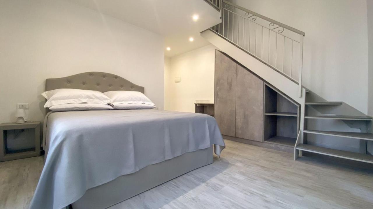 Hotel Palazzo Frami à Acireale Extérieur photo